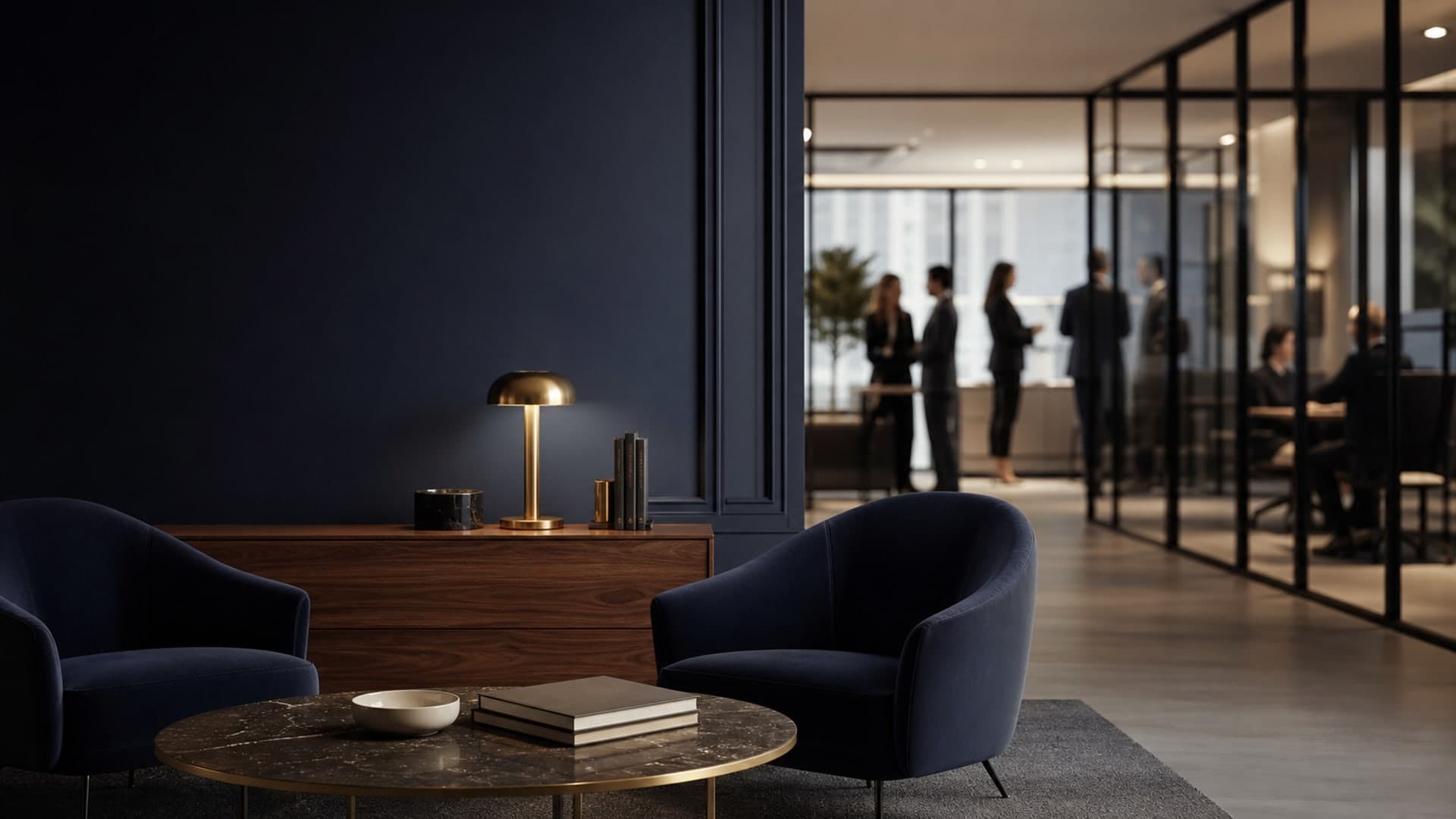Yeditepe Partners çalışma yaklaşımını yansıtan modern hukuk ofisi